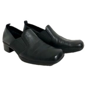 Easy Spirit Black Leather Slip On Loafers/Short Boots